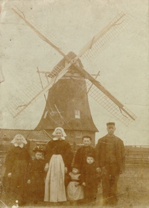 het gezin van BERTUS VAN DRIE & HENDRIKJE VAN DE RIDDER